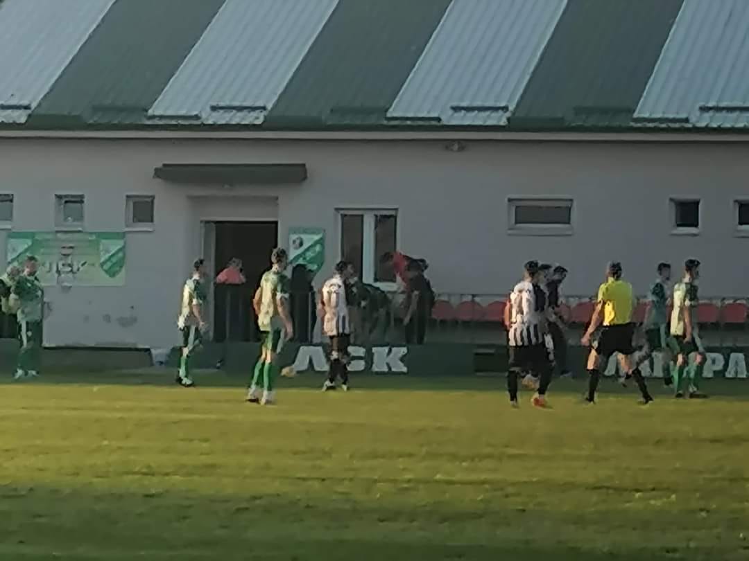 Prolaz LSK-a u Kupu, debi za Štrbačkog i Aćimovića!
