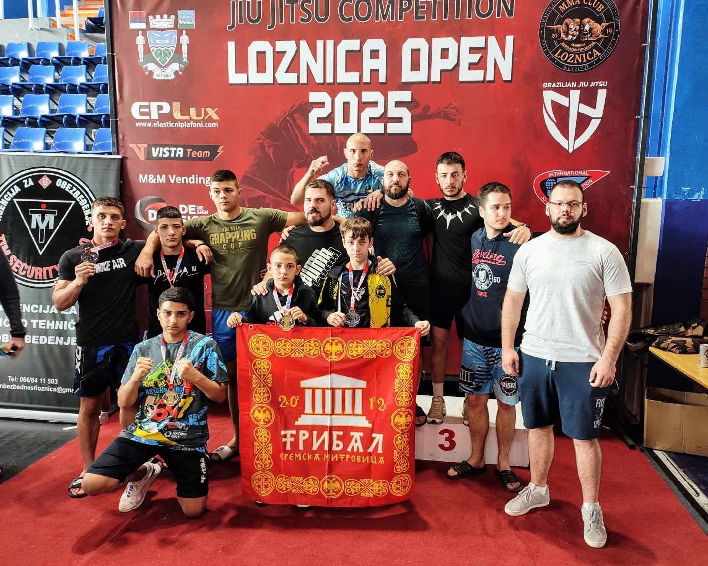 Zapažen nastup kluba Tribal MMA Sirmium na takmičenju u Loznici